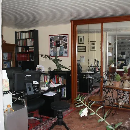 Au Gue De La Vesle Bed & Breakfast