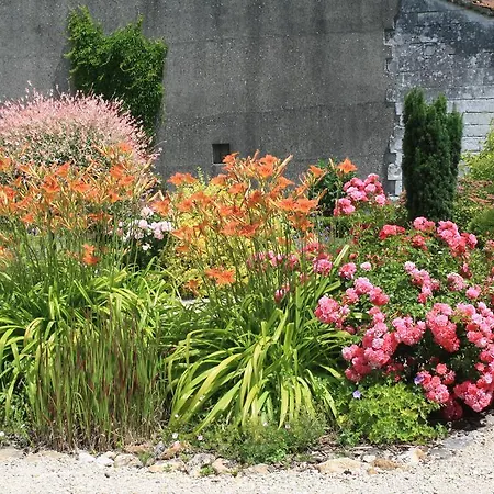 Bed & Breakfast Au Gue De La Vesle Courtisols