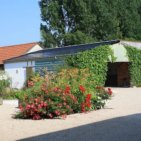Bed & Breakfast Au Gue De La Vesle 3*