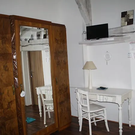 Au Gue De La Vesle Panzió Courtisols
